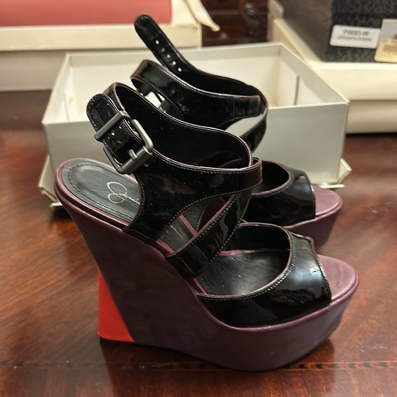 Jessica Simpson - Picture 3 of 5